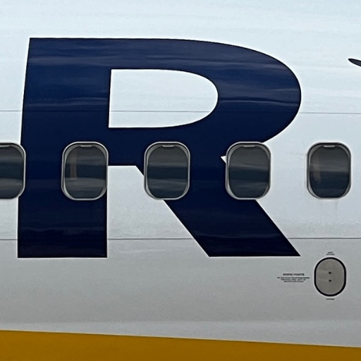 Ryanair: правила за пътуване с деца и бебета
